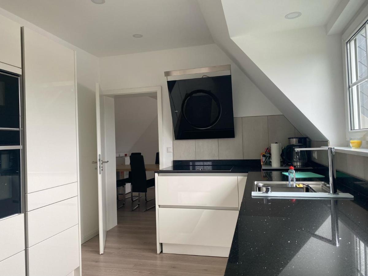 Ferienwohnung Falkenfeld Lubeck Bagian luar foto