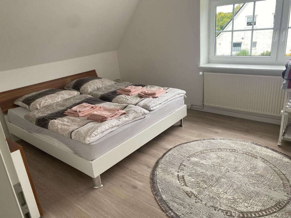 Ferienwohnung Falkenfeld Lubeck Bagian luar foto