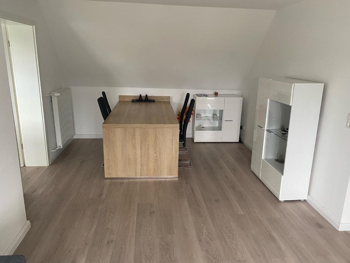 Ferienwohnung Falkenfeld Lubeck Bagian luar foto