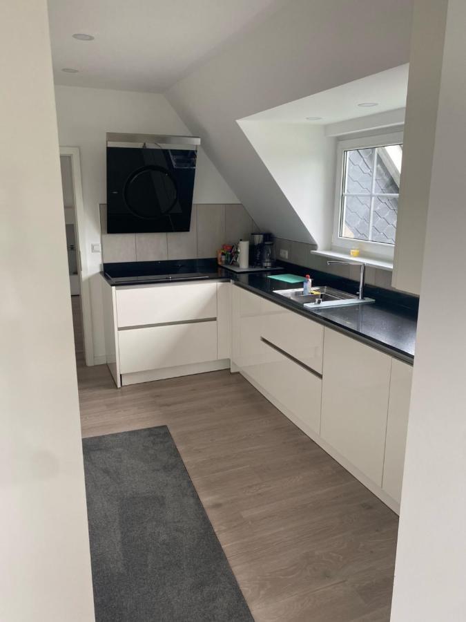 Ferienwohnung Falkenfeld Lubeck Bagian luar foto